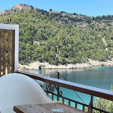 Vassilis Retreat Pensionat 3*