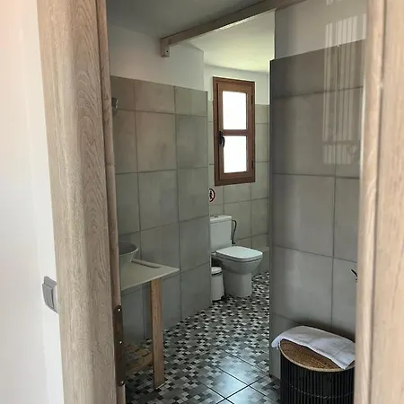 Vassilis Retreat Pensionat Asos