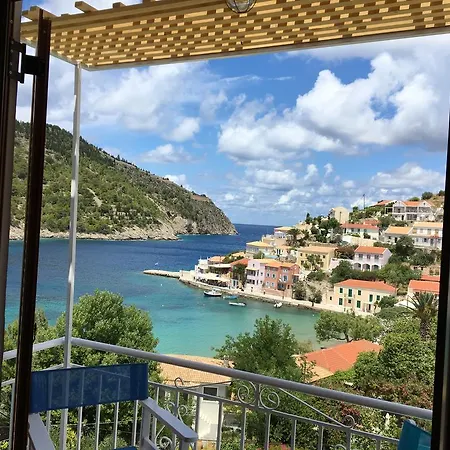 Vassilis Retreat 3*