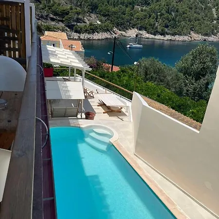 Vassilis Retreat Pensjonat 3*