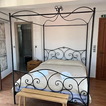 Pensjonat Vassilis Retreat 3*